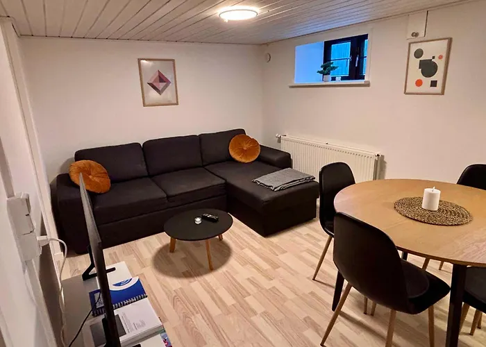 Cozy Located By Tejn Harbor Apartamento *