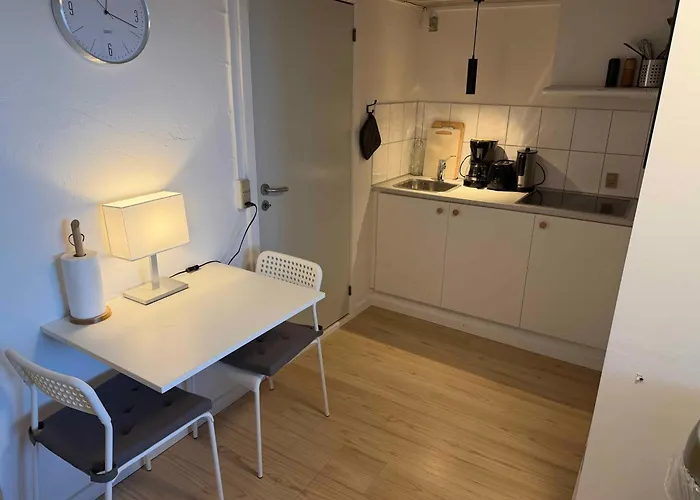 Cozy Located By Tejn Harbor Apartamento *